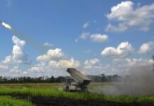 На четырёх направлениях: подразделения ВС РФ за сутки отразили 23 атаки украинских войск в зоне СВО