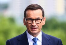 Премьер Польши Моравецкий возмутился вызовом посла в МИД Украины