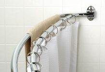 Особенности выбора полукруглой штанги для ванной комнаты