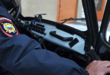 В Петербурге ищут устроившего стрельбу водителя Mercedes