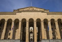 Комитет парламента Грузии одобрил преодоление вето на закон об иноагентах