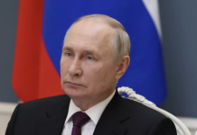 Песков: Путин принял решение, чтобы Минобороны возглавил гражданский человек