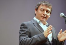 «Получил преданный персонал»: как «меценат» Борис Зимин зарабатывает в Болгарии на украинских беженцах