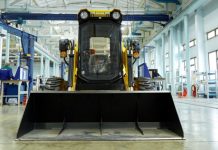 Робот-огнеборец: как в России разрабатываются комплексы для дистанционного тушения пожаров