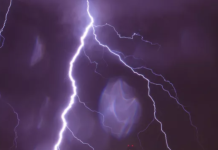 На юге Азербайджана ударом молнии убило двух пограничников