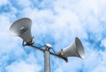 В пяти областях Украины объявили воздушную тревогу