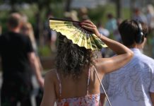 МЧС предупредило о сильной жаре 8 и 9 июля в Москве