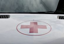 Дрон ВСУ атаковал автомобиль в Белгородской области, пострадали два человека