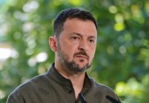 Зеленского обязали рассмотреть петицию о снижении мобилизационного возраста