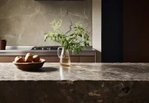 Столешница из камня: Преимущества, виды и советы по выбору