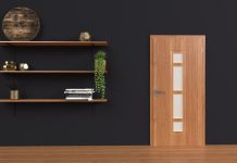 Как выбрать надежные межкомнатные двери: основные аспекты и критерии