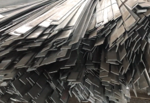 Стальные полосы: разновидности и спецификации для различных отраслей