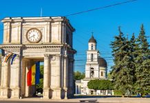 Без «Шанса»: что может стоять за попыткой запрета в Молдавии оппозиционной партии