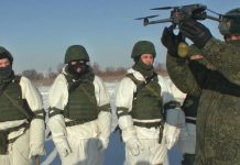 «Наводить ужас на пехоту противника»: как российская армия применяет коптеры с механизмами сброса боеприпасов в зоне СВО