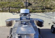 «Способен доставить десятки воздушных камикадзе»: разработчик — о боевом потенциале безэкипажного катера «Катран»