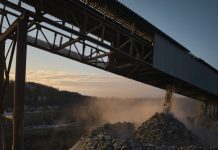 «Закабаление целой страны»: что известно о новом варианте соглашения о полезных ископаемых между США и Украиной