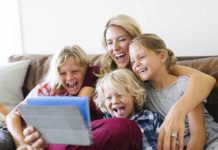 «Дополнительный стимул для повышения рождаемости»: в Госдуме предложили освободить от уплаты НДФЛ женщин с детьми