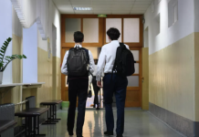 «Завершается работа»: Кравцов анонсировал введение единого расписания уроков в российских школах