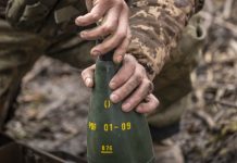 Без преимуществ для Украины: Песков призвал Запад прекратить поставки оружия Киеву для достижения целей перемирия