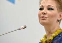 Суд в Москве взыскал с певицы Максаковой долги по иску налоговой