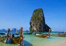 В Таиланде 36 человек пострадали в ДТП с туристическим автобусом