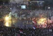 «Белград научился противостоять таким волнениям»: эксперты — о причинах и последствиях демонстраций в Сербии