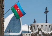 Арестованы на четыре месяца: как развивается ситуация вокруг задержания российских журналистов в Баку