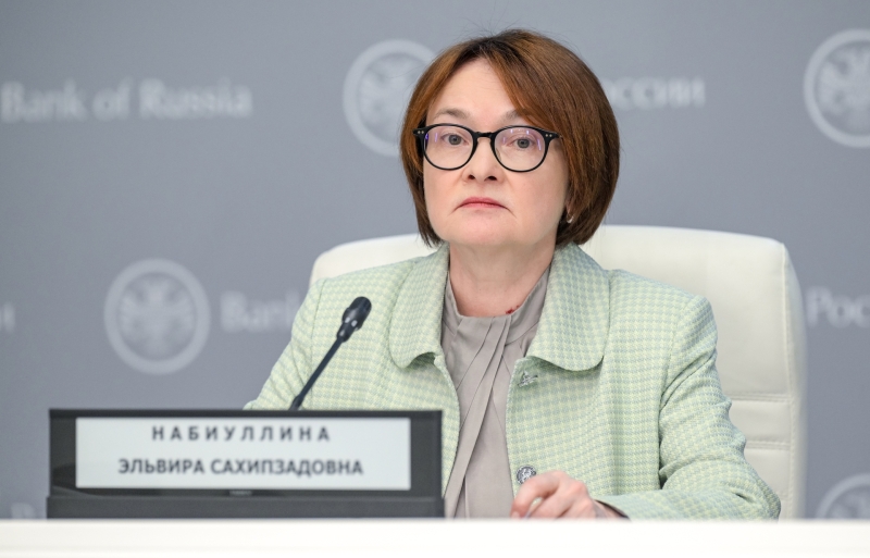 До 18% годовых: Банк России второй раз подряд опустил ключевую ставку