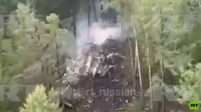 Источник: Ан-24 упал в густой тайге — до него пытаются добраться с двух сторон