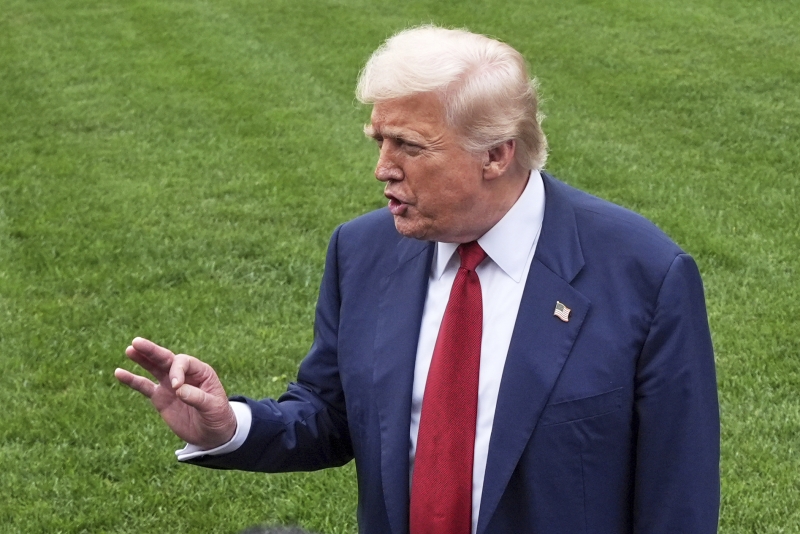 «Экспромт, невежество и натиск»: среди сторонников Трампа растёт разочарование его политикой на Украине