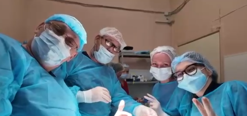 «Это перевернуло во мне всё»: студентка-стоматолог вместо летних каникул отправилась помогать в прифронтовой госпиталь