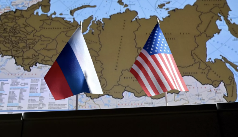 «Из иллюзий — в реальность»: как в Киеве пытаются подготовиться к последствиям саммита России и США