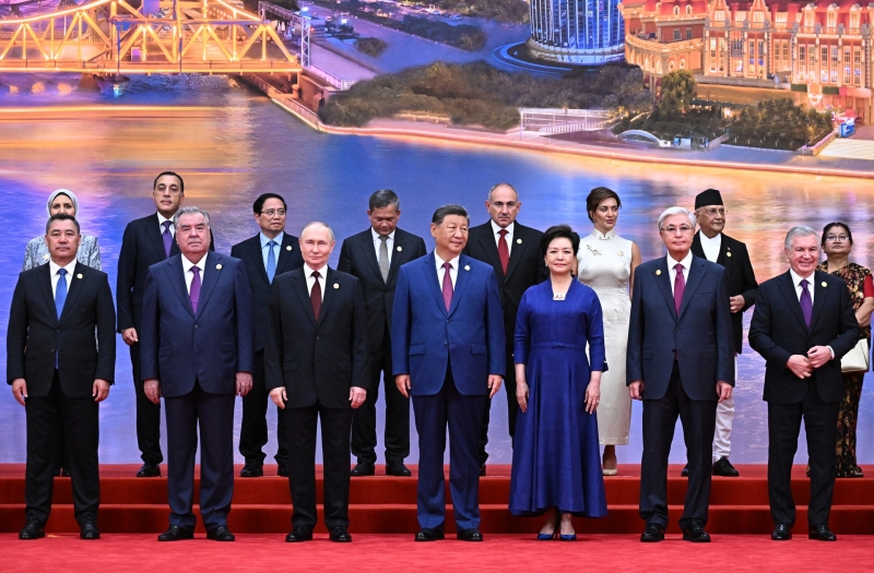 «Качественно новая динамика»: эксперты — о значении саммита ШОС в Китае