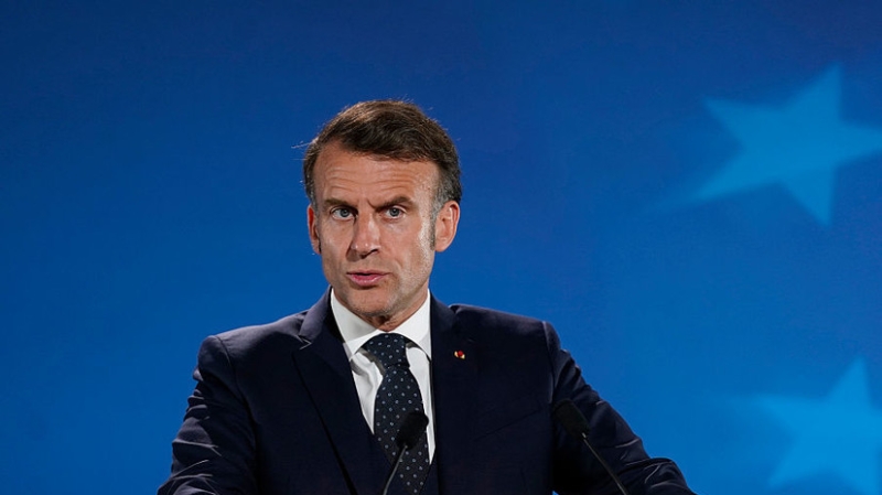 Макрон допустил признание Киевом утраты некоторых территорий