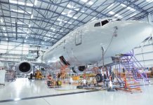 Мантуров допустил возобновление кооперации России и США в авиации