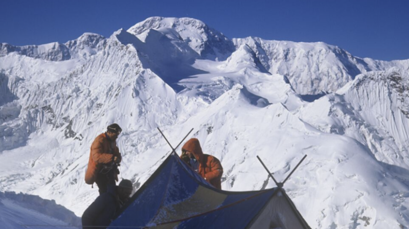«Может привести к очередным жертвам»: совет альпинистов пришёл к выводу о невозможности спасения Наговициной