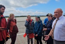 «Оказана медицинская помощь, состояние удовлетворительное»: на Курилах нашли пропавшую группу туристов