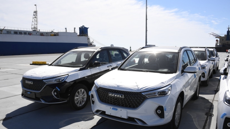 Оживление спроса: почему Китай резко нарастил поставки легковых автомобилей в Россию