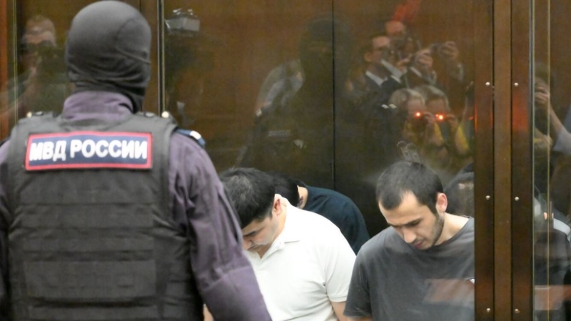 Посетитель «Крокуса» отправил в нокаут одного из террористов во время нападения