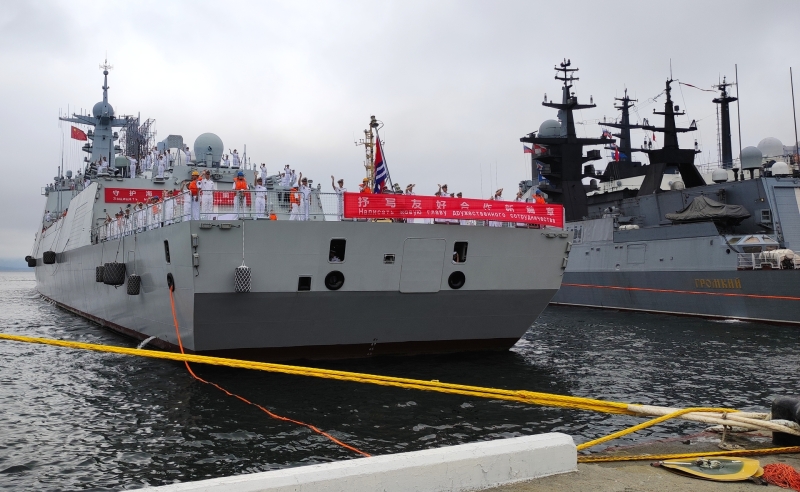 «Сигнал коллективному Западу»: как проходят российско-китайские учения «Морское взаимодействие — 2025»