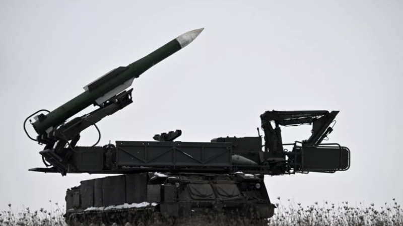 Системы ПВО уничтожили более 40 дронов ВСУ за утро в России