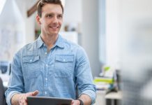 «Способствует развитию бизнеса в стране»: статус самозанятого получили более 14 млн россиян