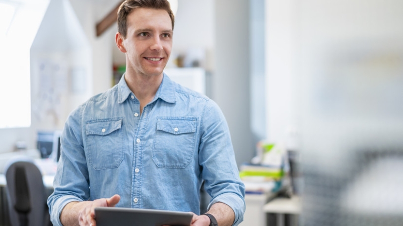 «Способствует развитию бизнеса в стране»: статус самозанятого получили более 14 млн россиян