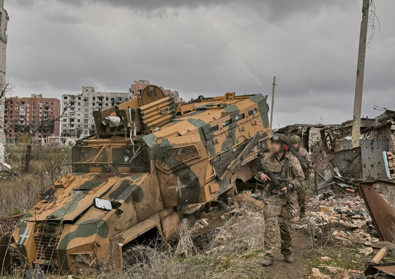 «Убегаем дальше, чтобы «птичку» увести»: как работает группа эвакуации в зоне СВО