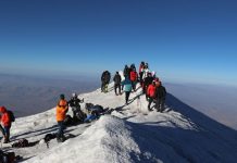 В ГД предложили запретить высотные восхождения без профессиональных гидов