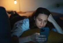 Врач: короткие видео вызывают структурные и функциональные изменения в мозге