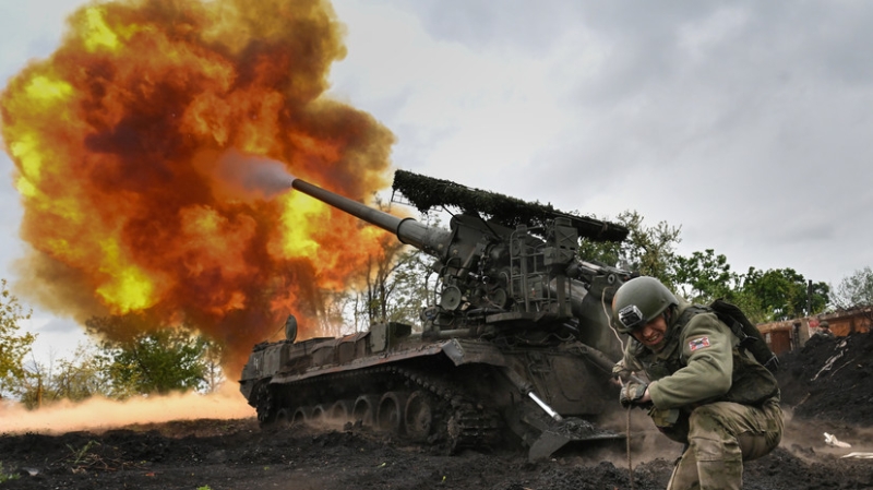 Авиацией, ракетными войсками и артиллерией: ВС РФ поразили места запуска украинских беспилотников большой дальности