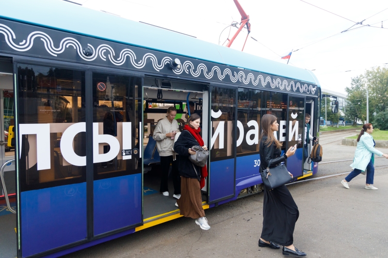 «Беспилотным можно сделать любой транспорт»: заммэра Москвы Максим Ликсутов — о трамваях и метро с ИИ