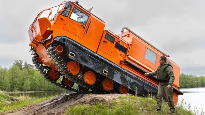 «Быстрое и безопасное передвижение»: как совершенствуются российские вездеходы для Арктики и Сибири