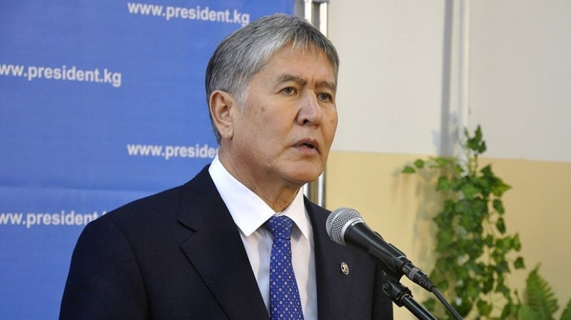 Дочь Атамбаева заявила, что их семью выселяют из дома